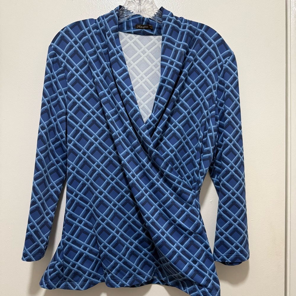 J. McLaughlin 3/4 sleeve Catalina cloth wrap around top